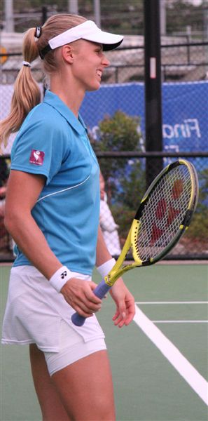 File:Elena Dementieva 2007 Australian Open.jpg
