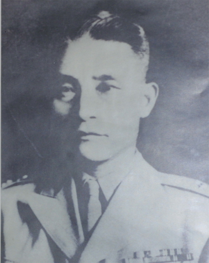 File:General Kim Hong-il, 1948-December-10.jpg