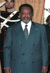 File:Ismail Omar Guelleh.jpg