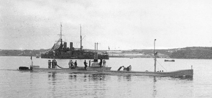 File:Karas'&Rostisrav1904-1919Sevastopol.jpg