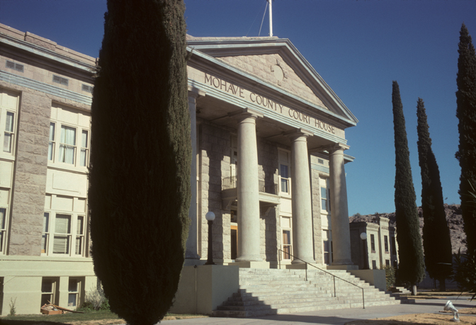 File:Kingman courthouse.jpg