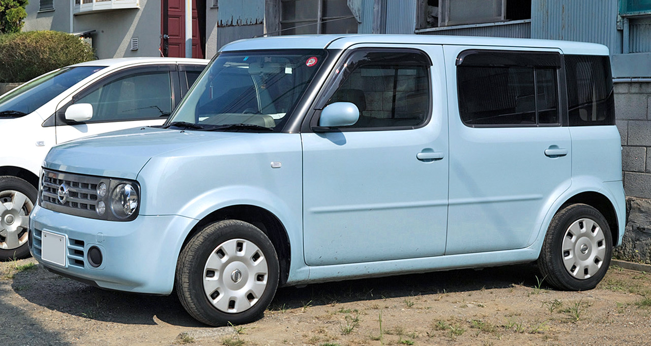 How much weight can a nissan cube carry