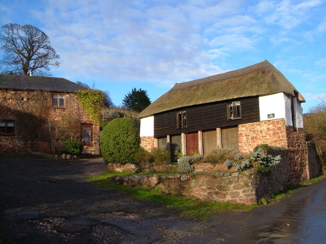 Outbuildings at the Courthouse, Maidencombe - geograph.org.uk - 294655