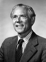 <span class="mw-page-title-main">Paul Streeten</span> Austrian-born British economics professor (1917–2019)