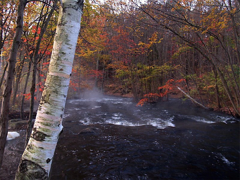 File:Quinebaug River in Fiskdale.jpg