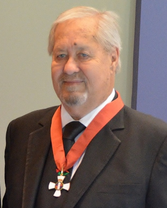 File:Rob Cooper CNZM (cropped).jpg