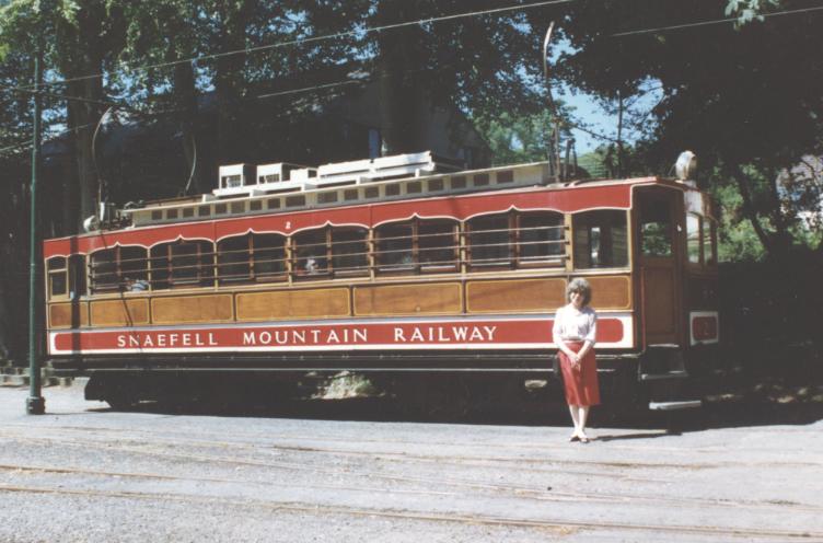 File:Snaefel Mountain Railway Car No.2.jpg
