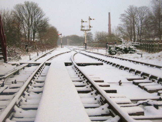 Snow_on_the_Line_-_geograph.org.uk_-_114