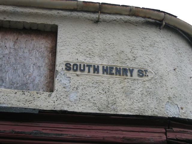 File:South Henry Street Sign - geograph.org.uk - 494004.jpg