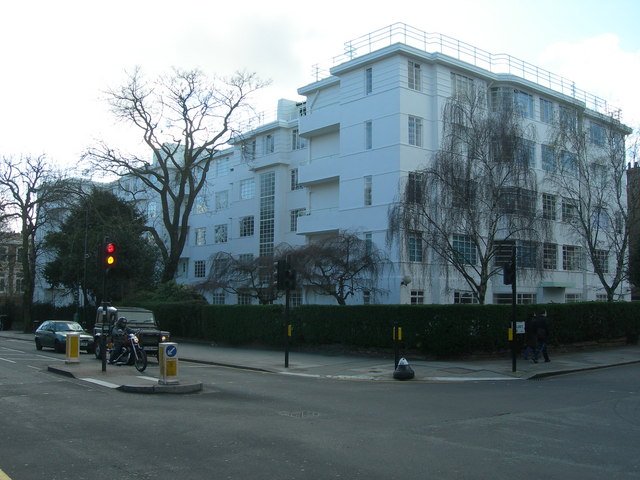 File:Stanbury Court (1) - geograph.org.uk - 379789.jpg