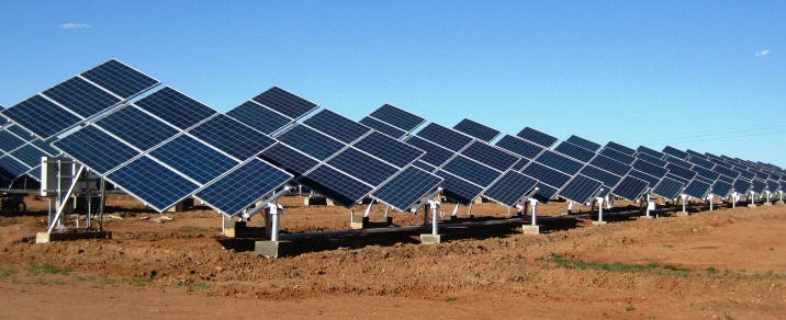 File:Fixed Tilt Solar panel at Canterbury Municipal Building Canterbury New  Hampshire.jpg - Wikipedia