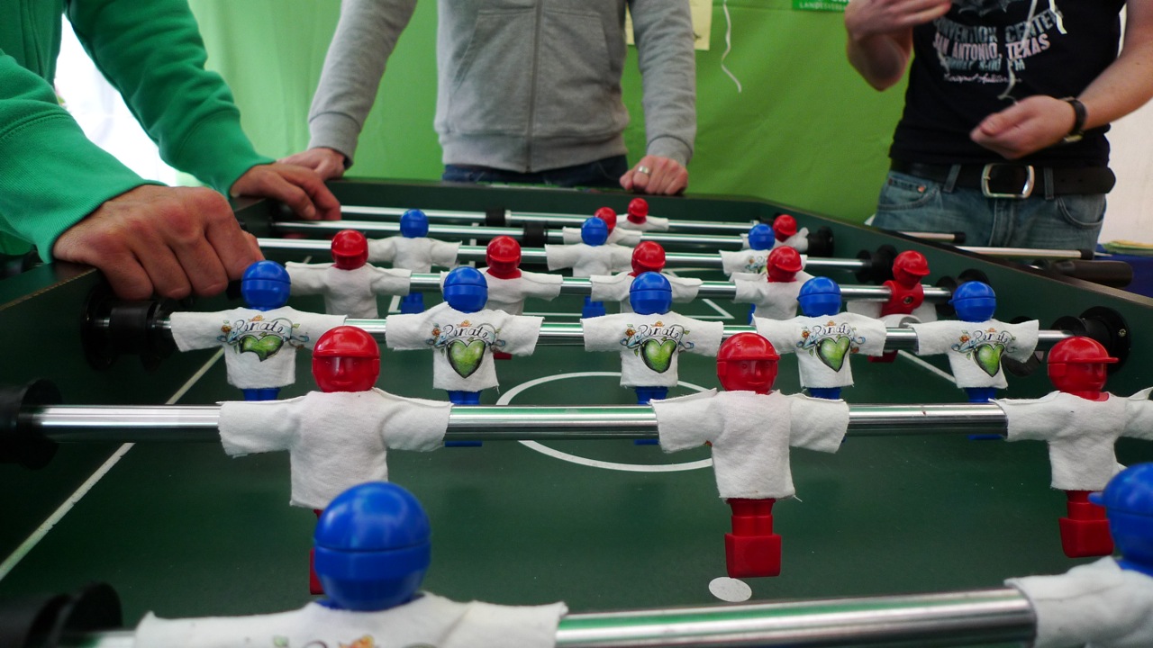 Файл:Table football.jpg — Википедия