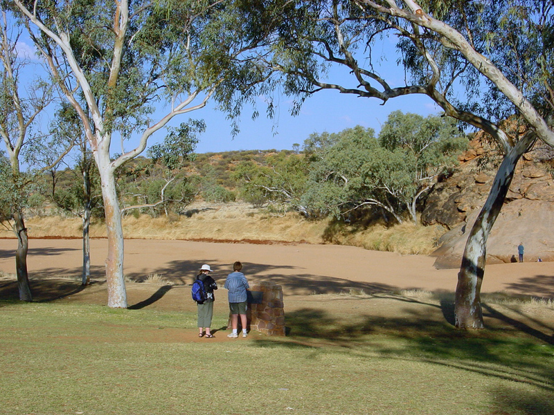 File:Allice Springs, View on Todd River - panoramio.jpg