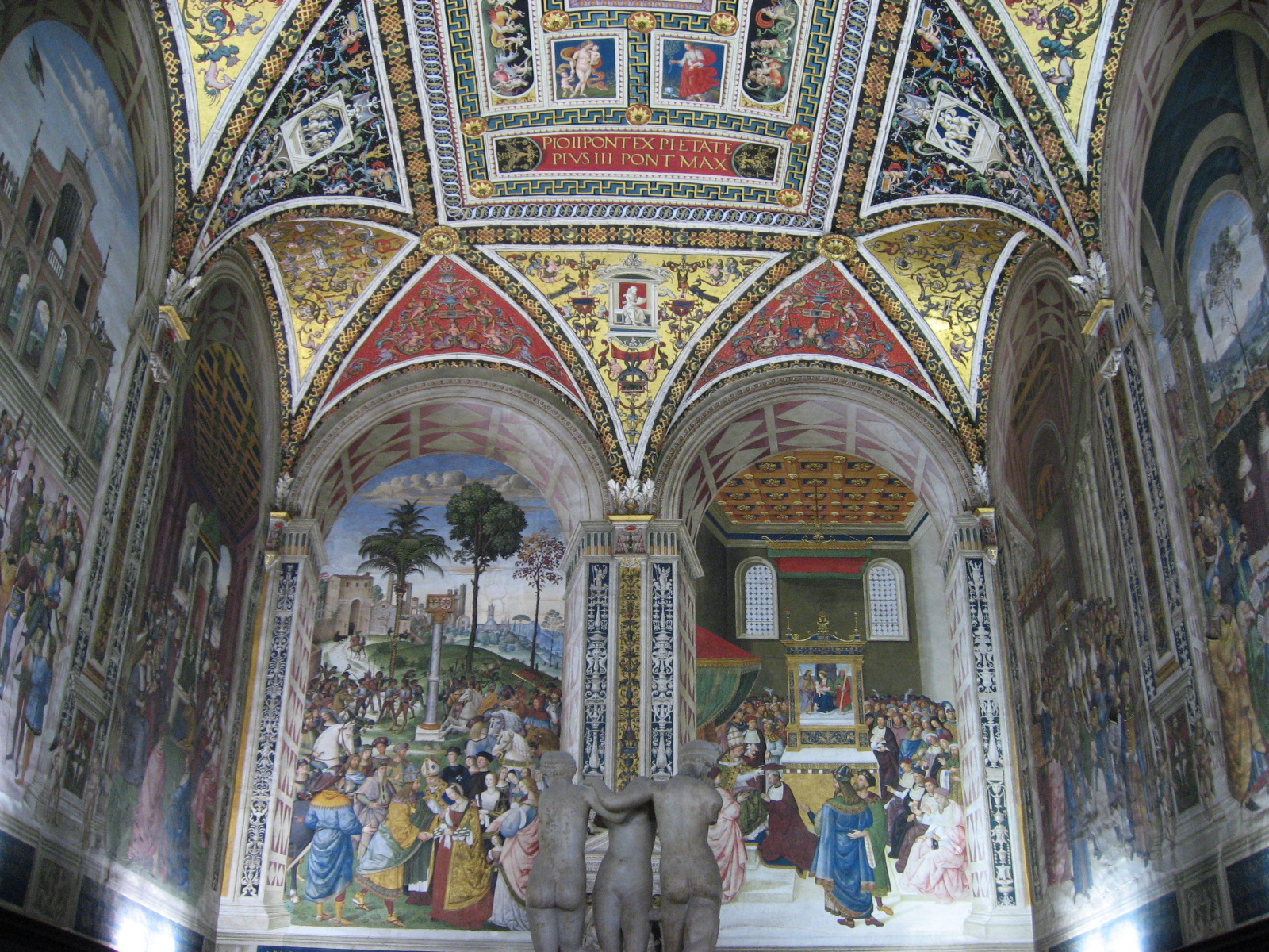 Libreria Piccolomini, affrescata da Pinturicchio, Siena, Duomo