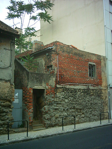 File:Casa+Velha@Moscavide.jpg