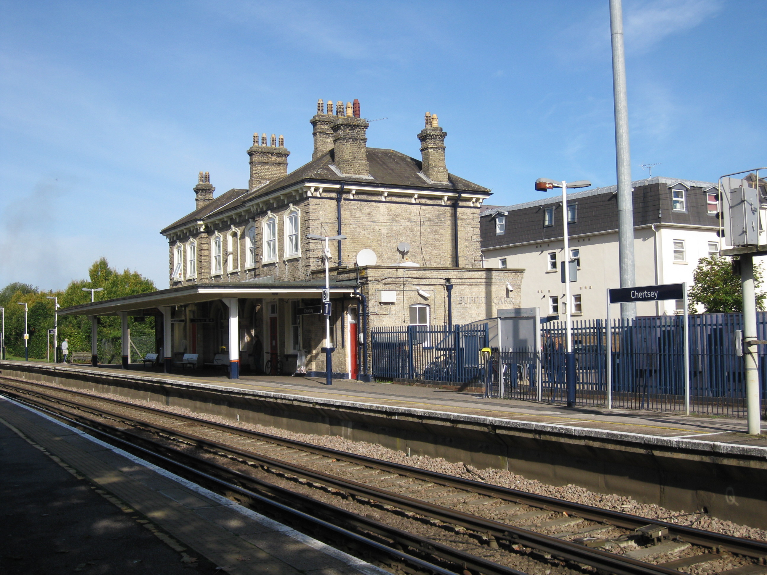 Chertsey railway station