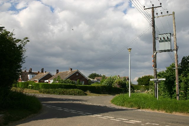 File:Crossroads, Great Barton - geograph.org.uk - 29047.jpg