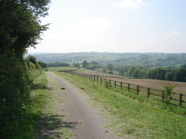 File:Entrance Lane to Hill Farm - geograph.org.uk - 457928.jpg