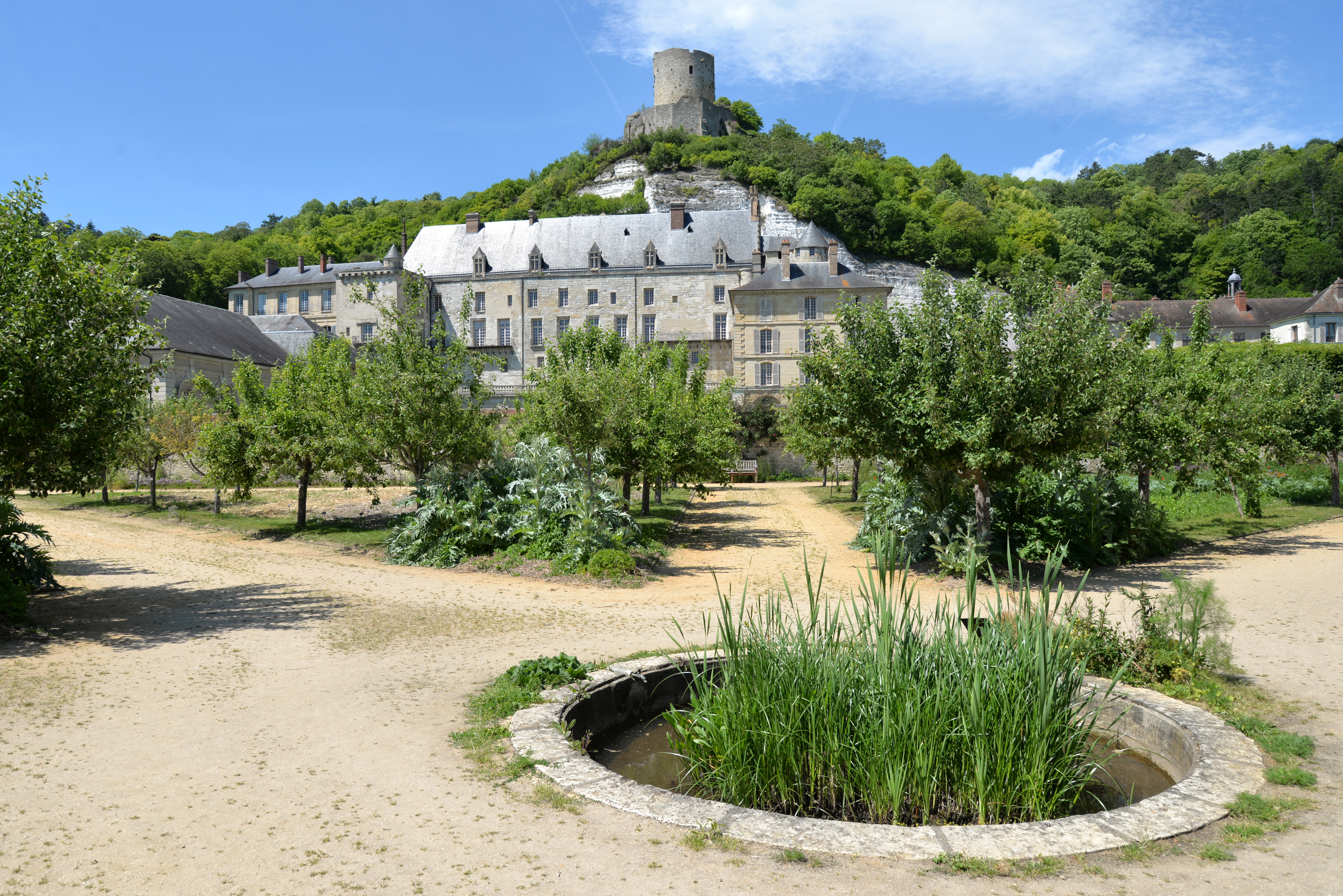 La Roche-Guyon - Wikipedia