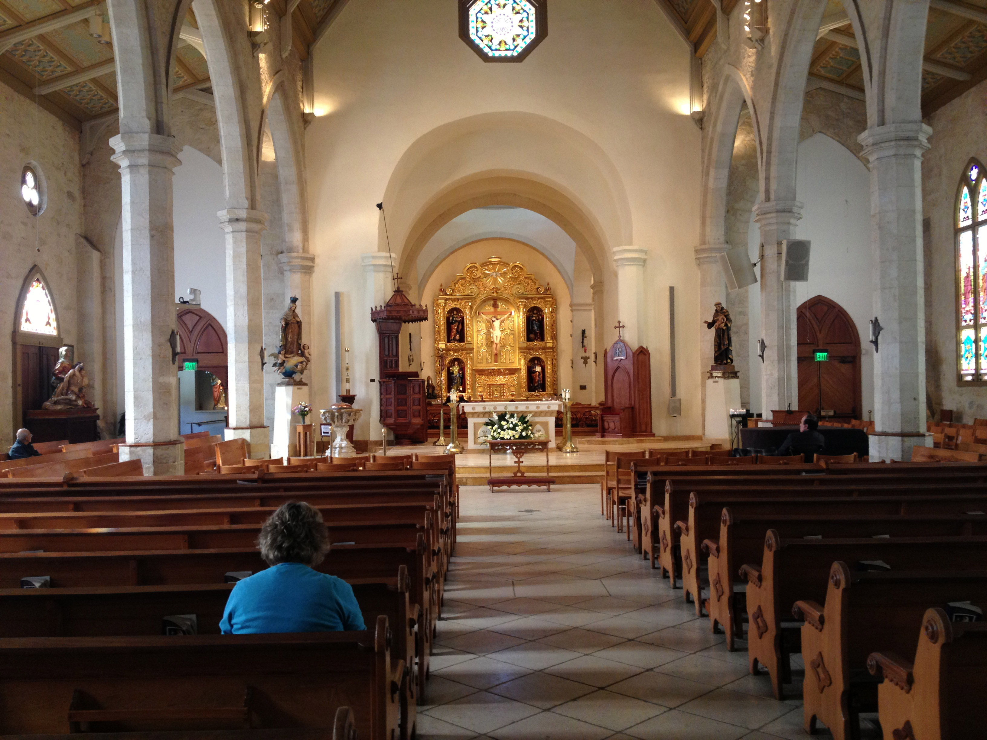 American church. Католический храм в США.