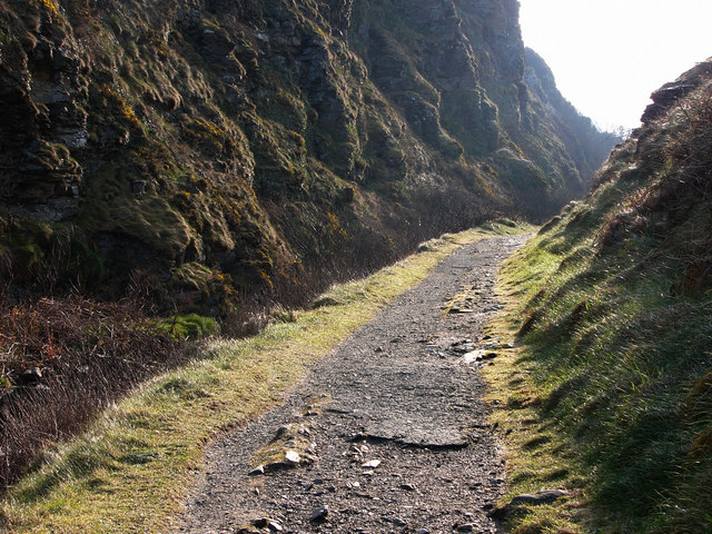 File:Glen Maye - geograph.org.uk - 773575.jpg