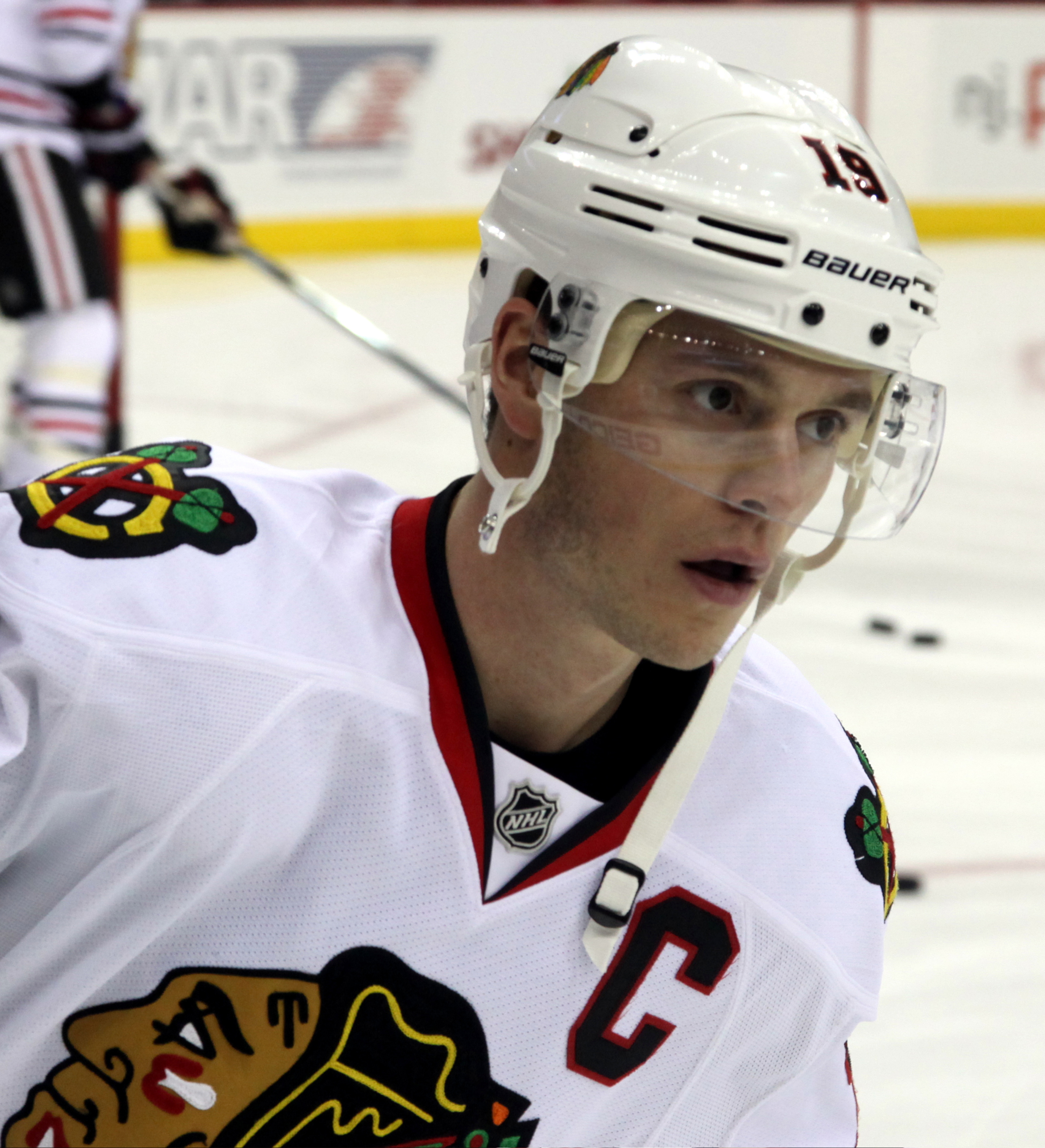 Toews with the [[Chicago Blackhawks]] in December 2014