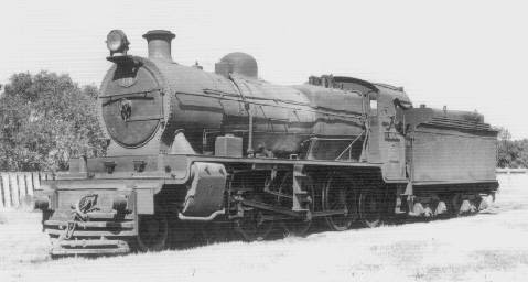 File:Locomotora Capriotti en Venado Tuerto.jpg