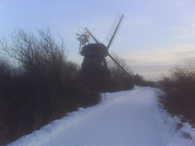 File:Mühle Charlotte, Nieby.jpg