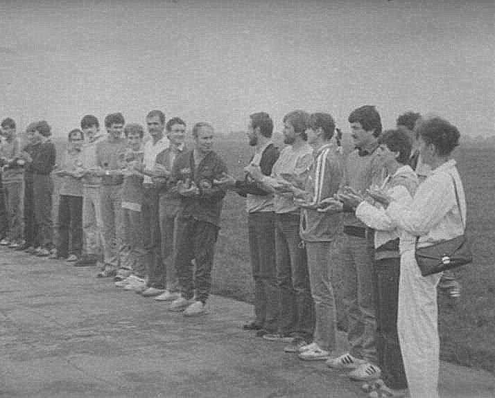 Międzynarodowe Zawody Spadochronowe Gliwice 1983 04