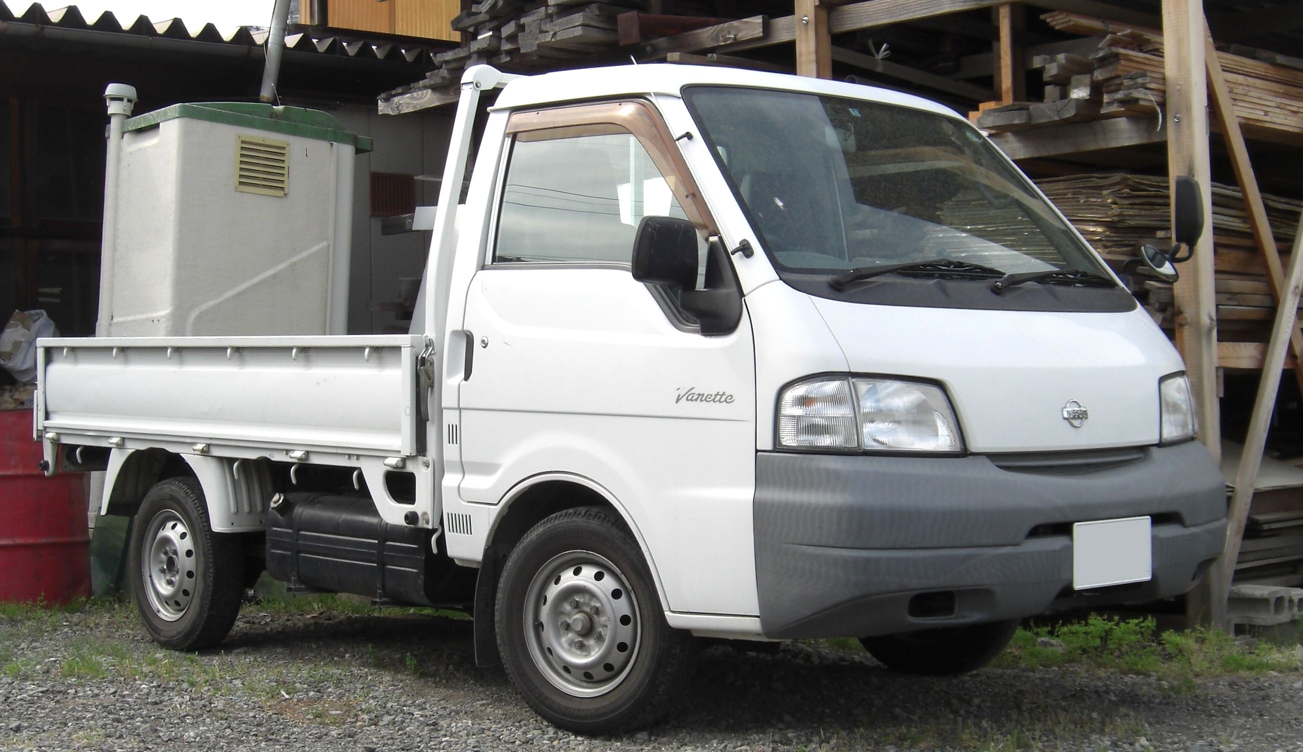 Nissan vanette lorry #4