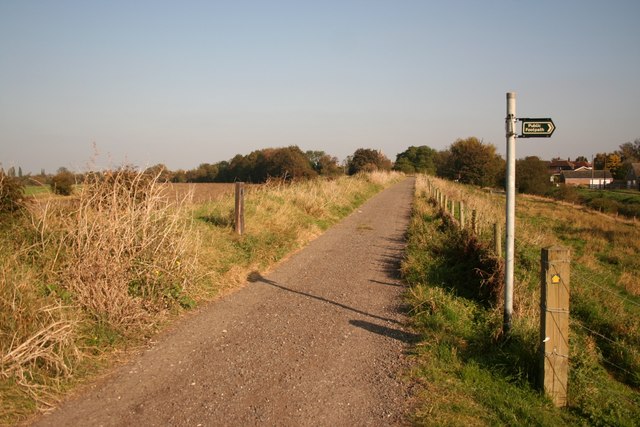Route 12 to Crowland - geograph.org.uk - 593435