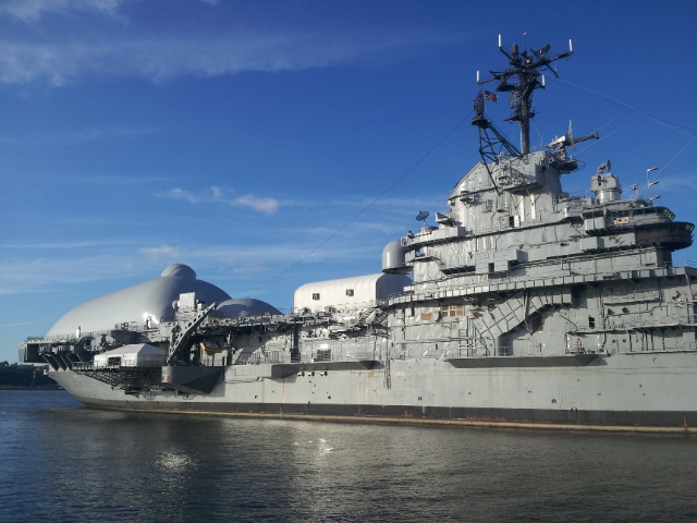 File:USS Intrepid (aircraft carrier) 2012-10-01 17-44-50.jpg