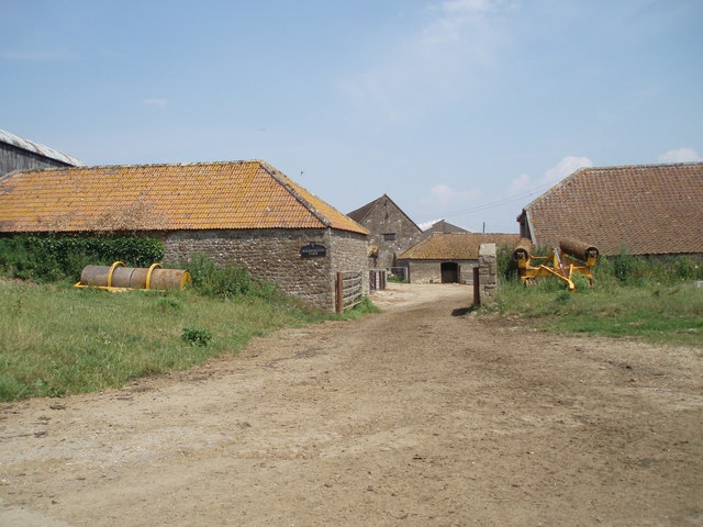 File:Wilmington Farm - geograph.org.uk - 194982.jpg