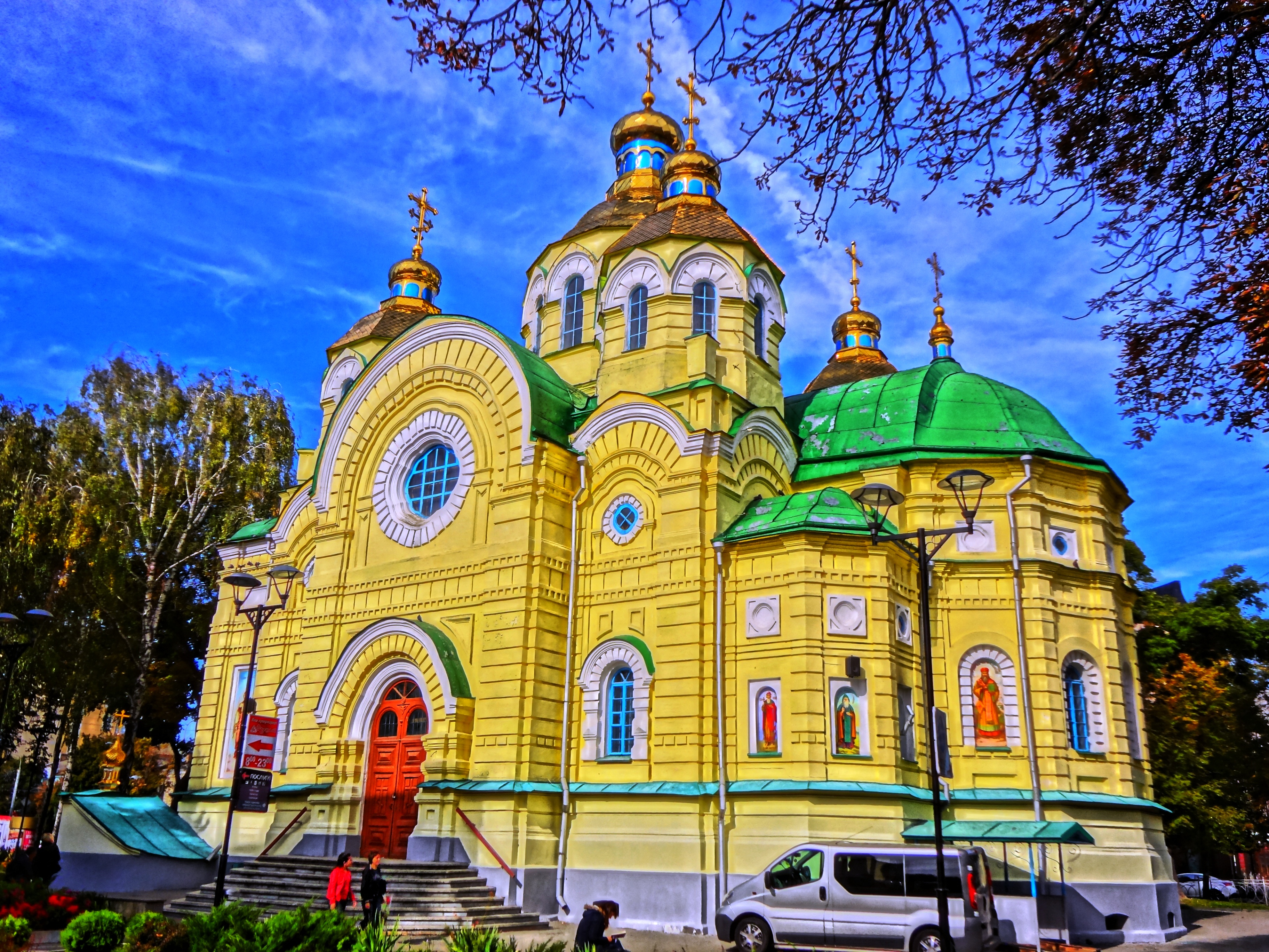 Ровно город Воскресенский собор