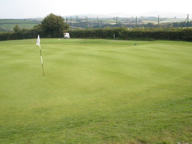 File:Ashbury golf course - geograph.org.uk - 968734.jpg