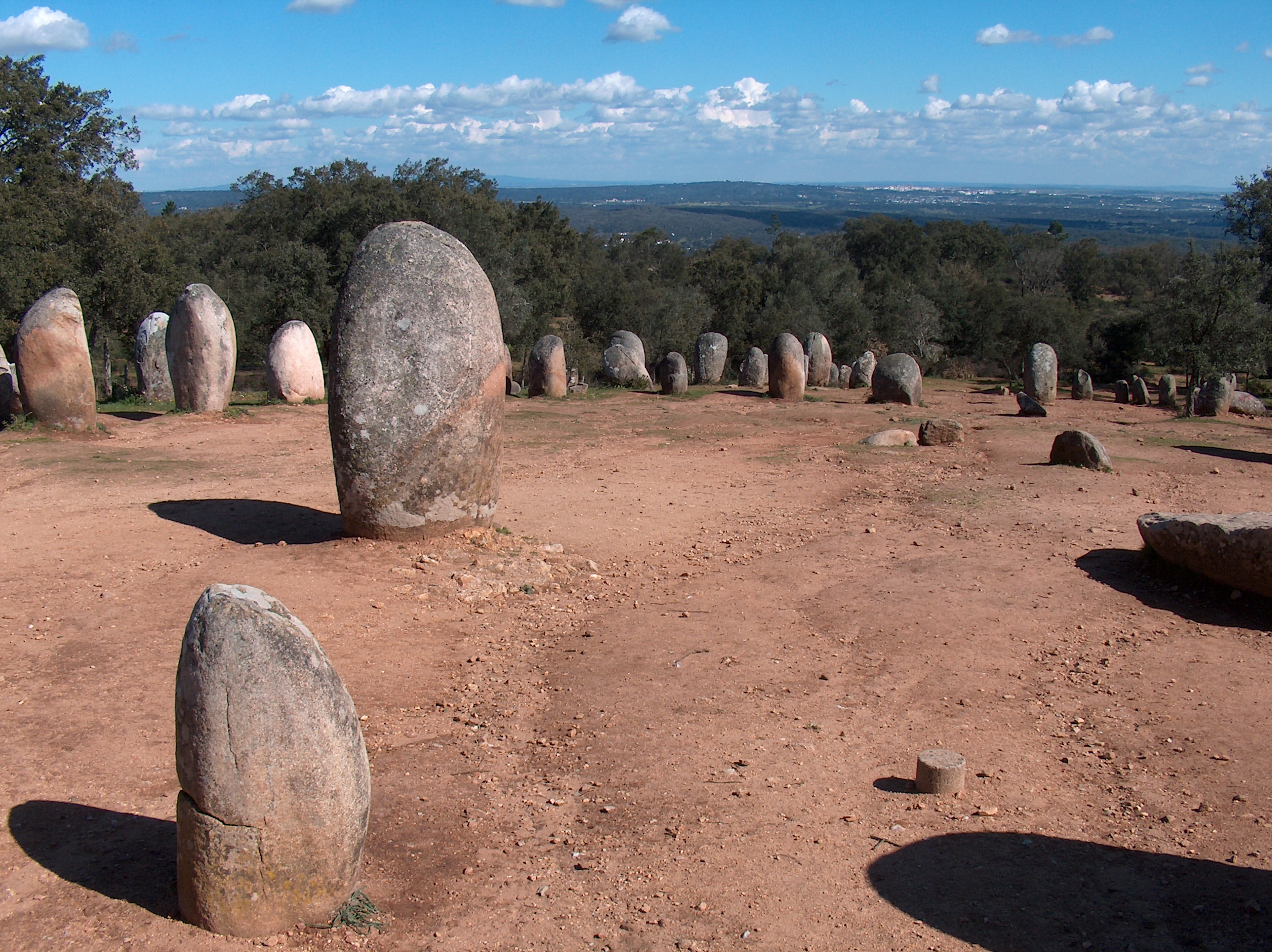 Cromeleque_dos_Almendres1340.JPG