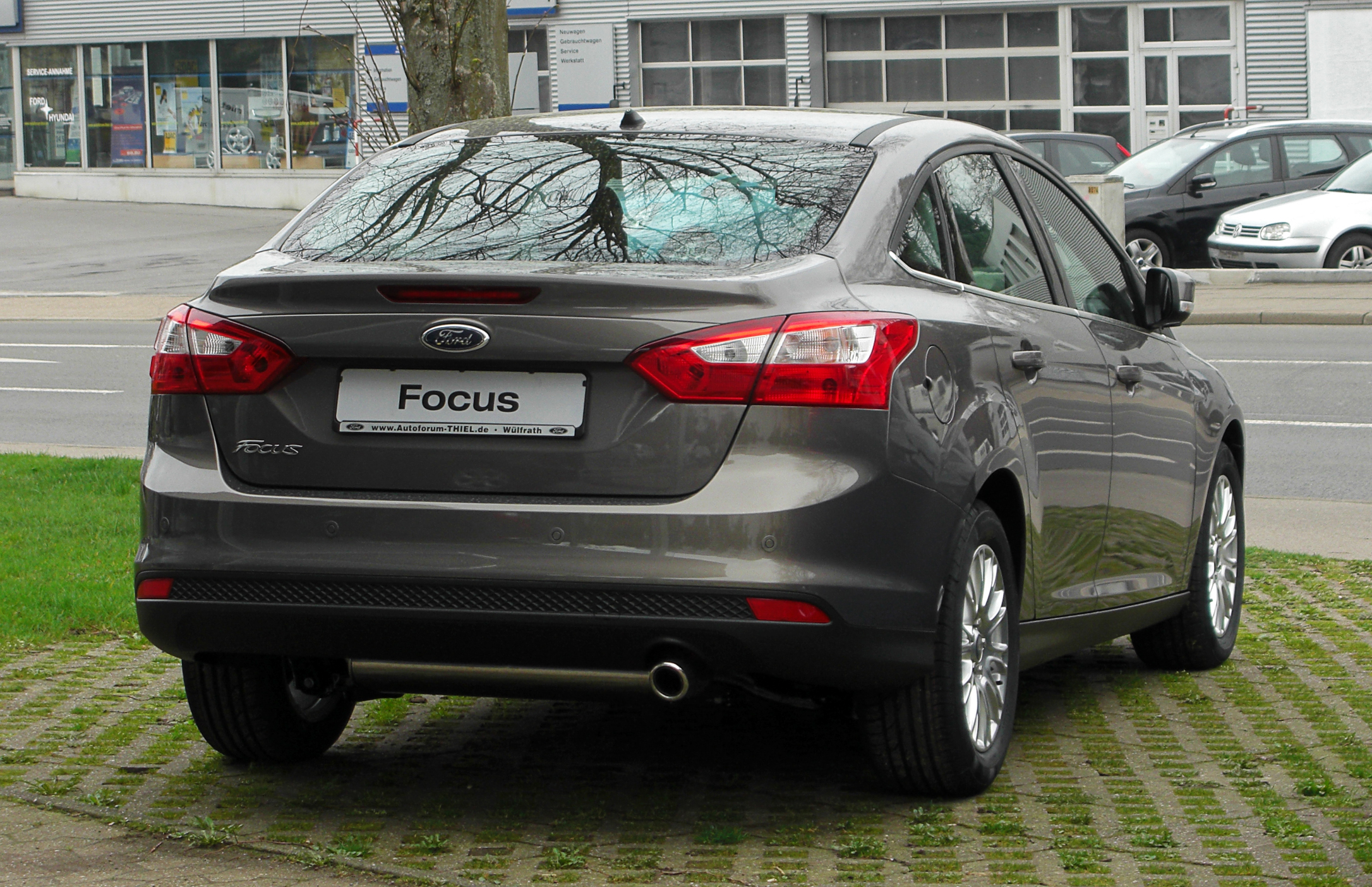 File:Ford Focus MK4 sedan 001.jpg - Wikipedia