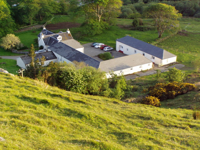 File:Killiechronan Self-Catering Apartments from above - geograph.org.uk - 1337569.jpg