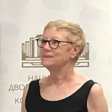 Linda Gregerson on the presentation of her book "Breathing machines" at the "Peroto" club, National Palace of Culture, Sofia, 2018