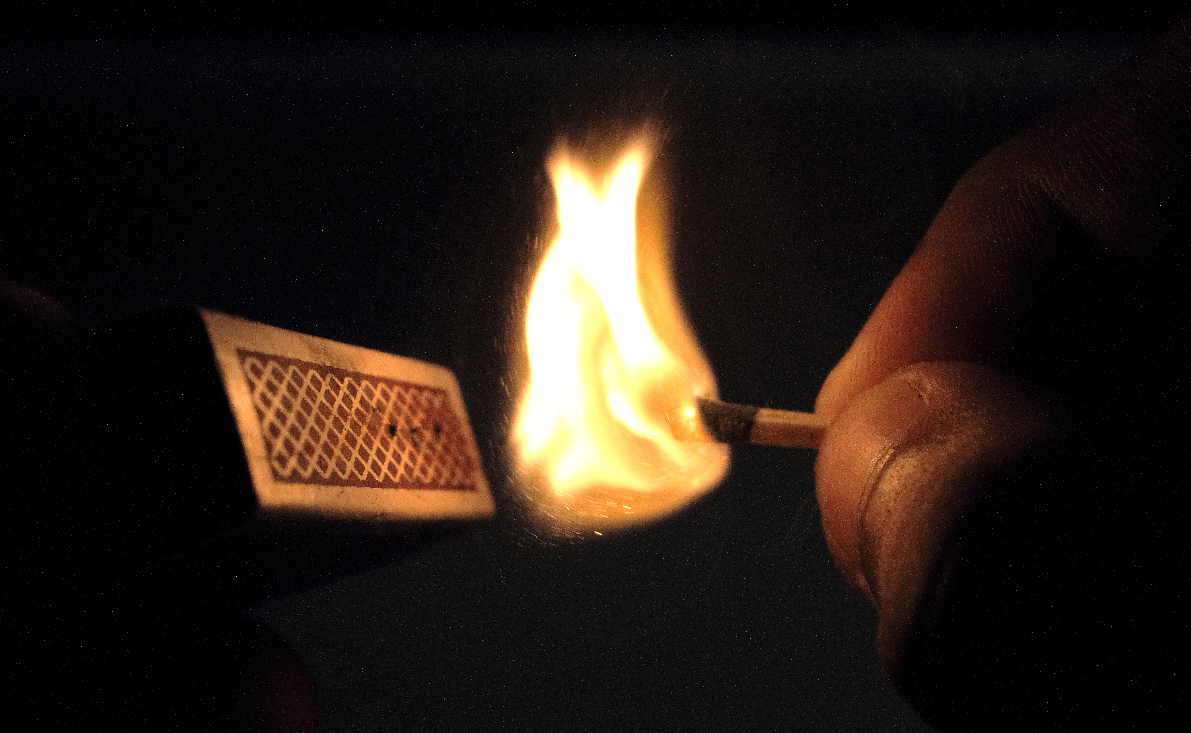 file-match-stick-lit-a-match-match-box-fire-jpg-wikimedia-commons