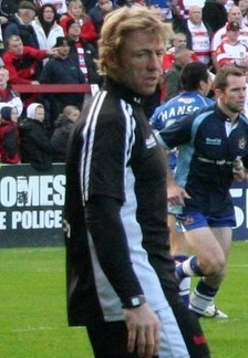<span class="mw-page-title-main">Mike Forshaw</span> GB & England international rugby league footballer