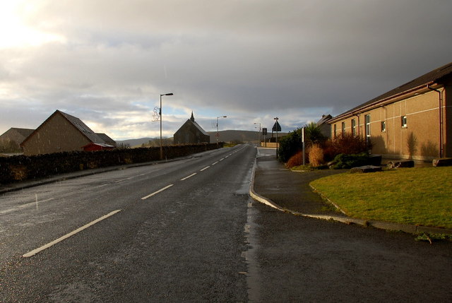 File:Orphir Village - geograph.org.uk - 1076955.jpg