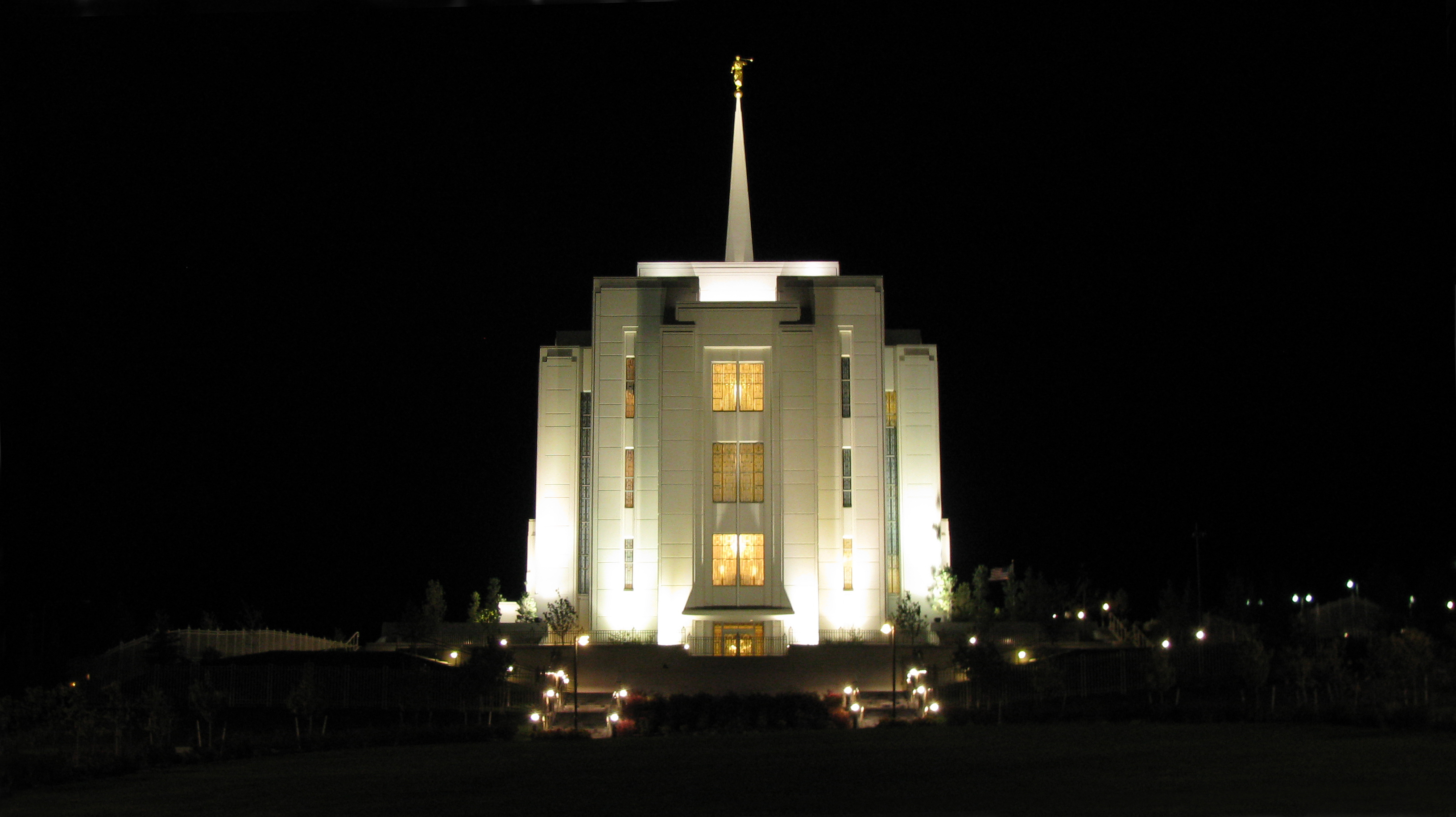 Idaho Falls Idaho Temple - Wikipedia