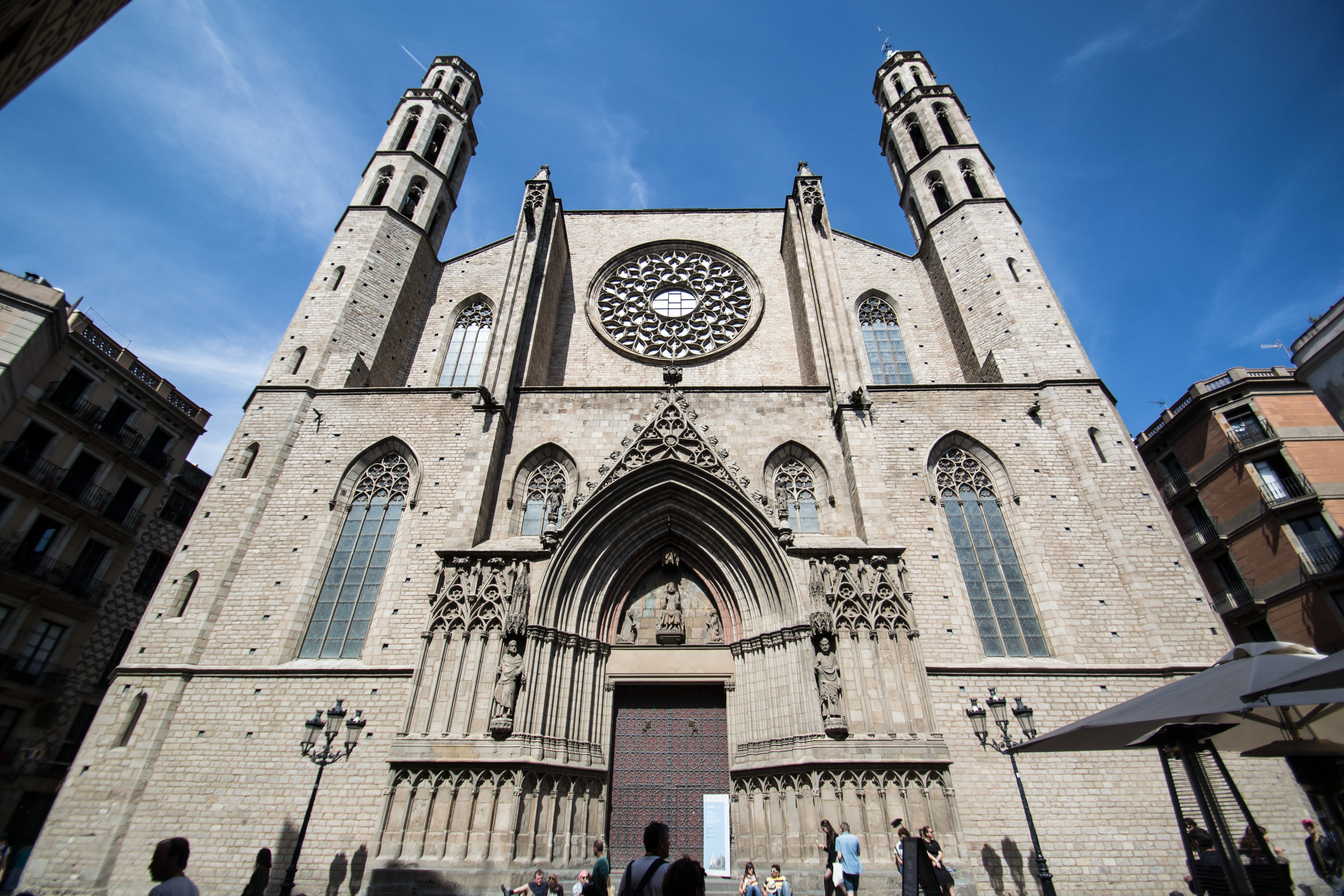 De santa maria. Церковь Святой Марии Барселона.