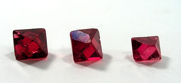 File:Spinel-49528.jpg