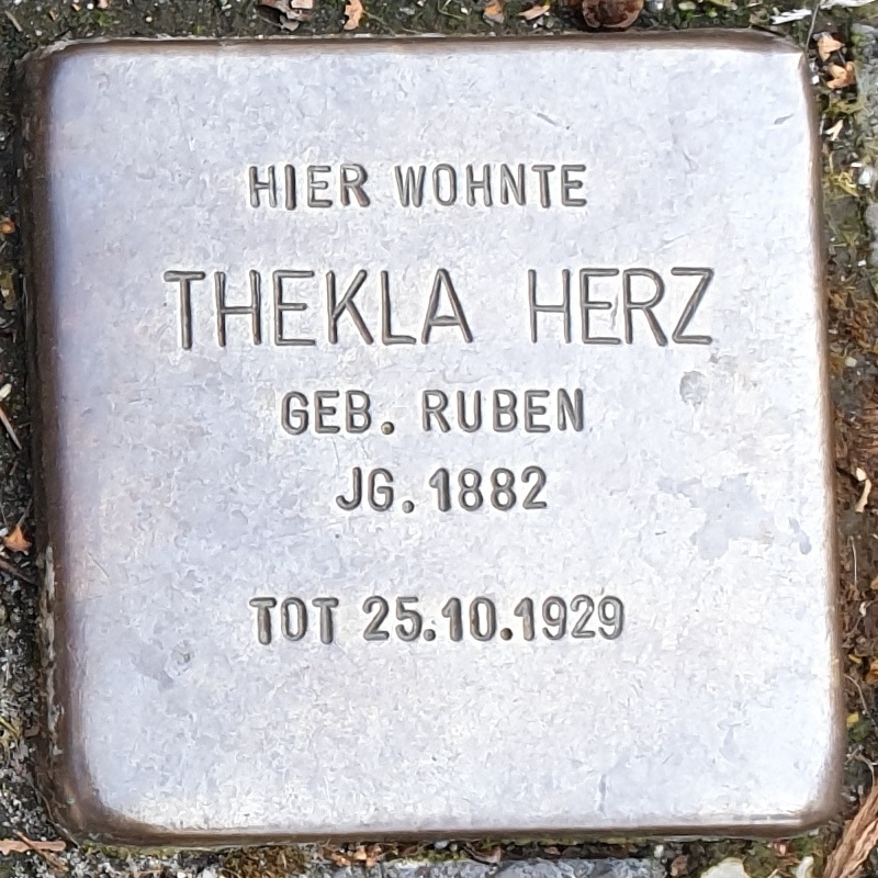 Stolperstein Thekla Herz (Schwelm).jpg