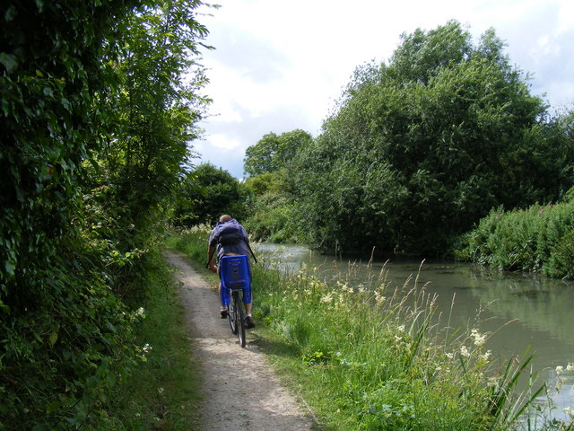 File:The Wendover Arm Canal - geograph.org.uk - 1401503.jpg