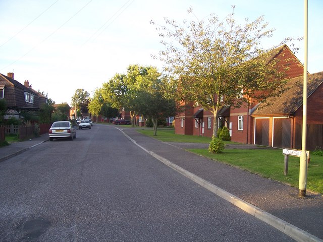 File:Tiverton , Queensway - geograph.org.uk - 1281237.jpg