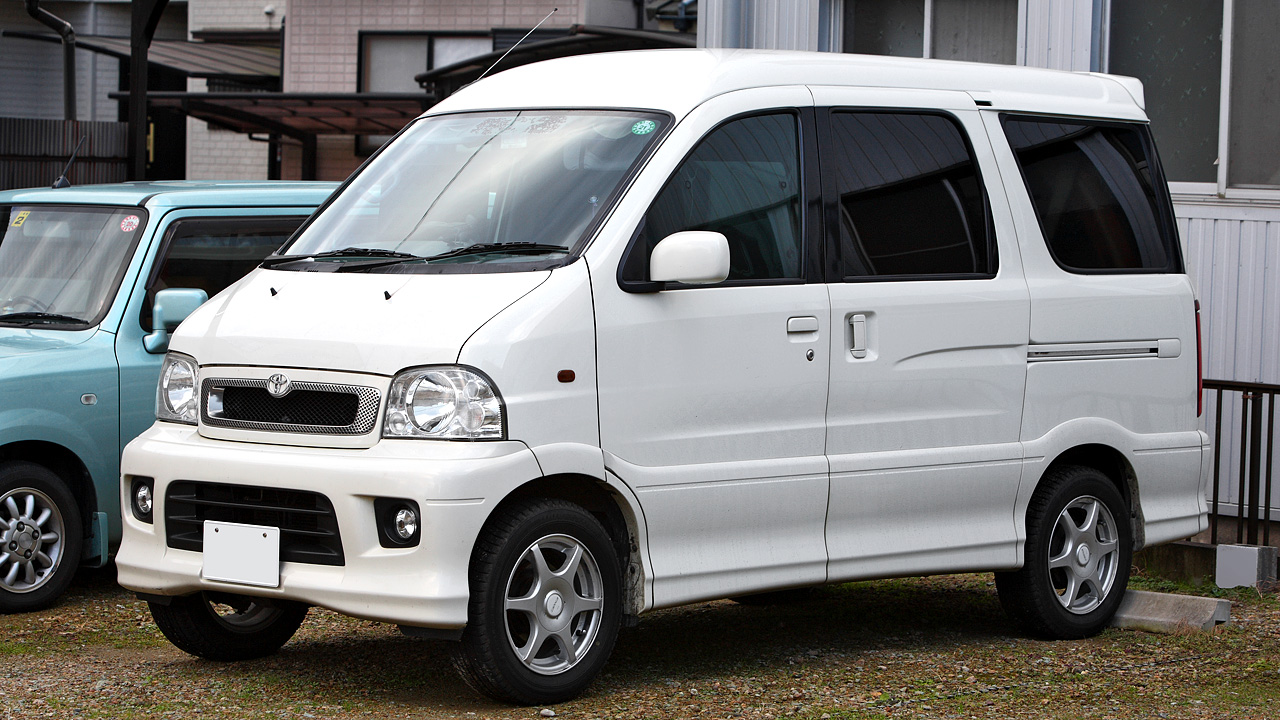 toyota sparky, 2001 г