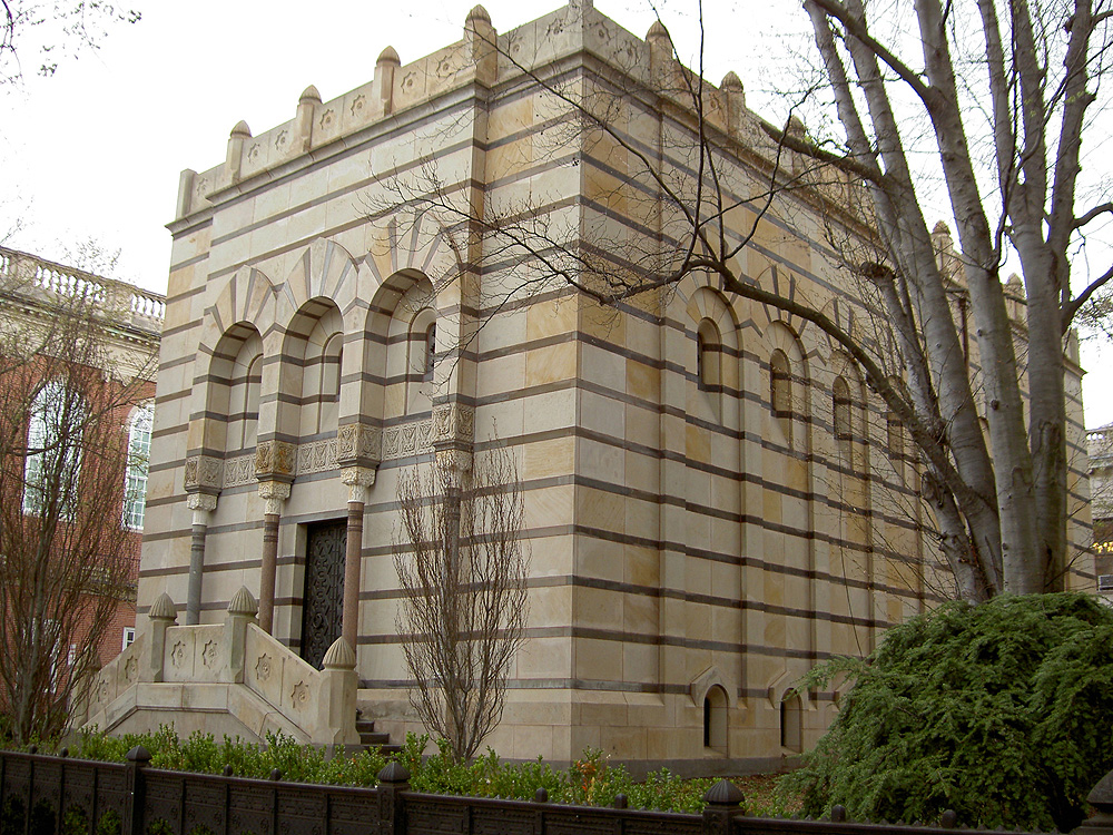 Skull and Bones, or 7 Fast Facts About Yale's Secret Society - New England  Historical Society